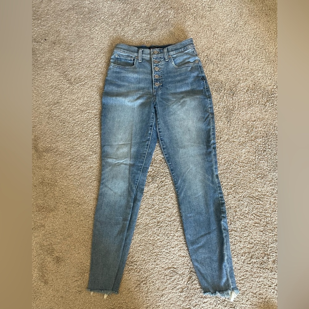 Lucky Brand Ankle Demin Jeans - Front Buttons